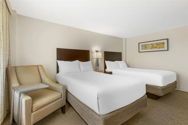 غرفة تنفيذية بسريرين مزدوجين، Sonesta Atlanta Airport North 2/7