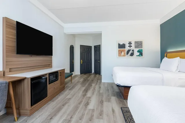 غرفة بسريرين مزدوجين، La Quinta Inn And Suites By Wyndham Sherman 3/7