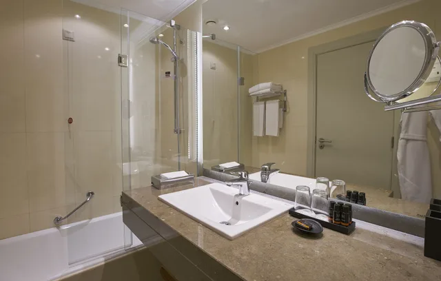 جناح جونيور بسريرين منفصلين بإطلالة على الحديقة، Suite Hotel Eden Mar 2/2