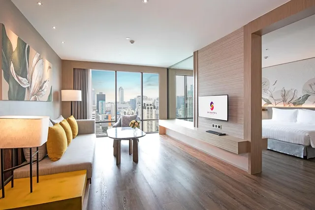 1 Bedroom, Champa, Suite, King and Twin Beds، Sivatel Bangkok 1/1