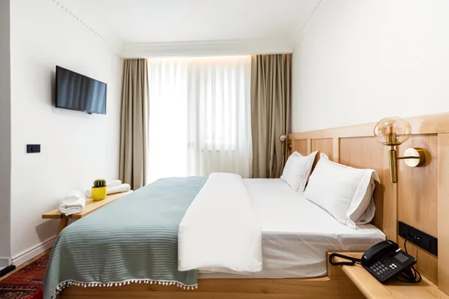 غرفة ديلوكس، Garden Downtown Boutique Hotel Pristina 4/10