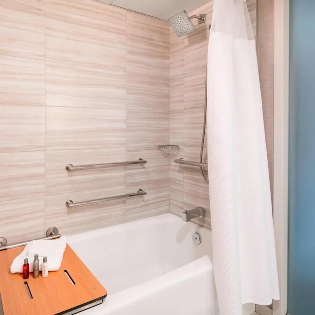 غرفة بسرير كينج، San Francisco Airport Marriott Waterfront 6/12