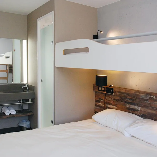 Room, Triple, Ibis Budget Annecy Poisy 2/5