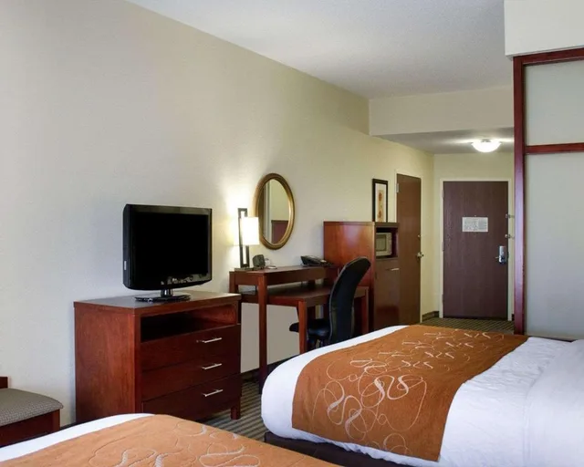 جناح بسريرين كوين لذوي الإعاقة، Comfort Suites Greenwood MS 3/4