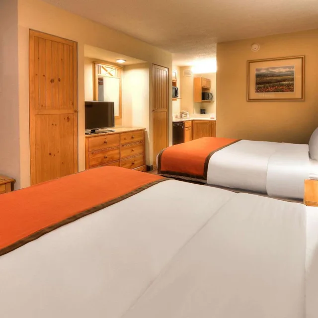 غرفة بسرير كوين، Econo Lodge Pigeon Forge Riverside 7/10