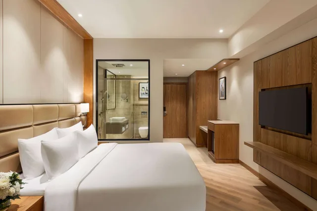 Deluxe, King Bed, Ramada Encore by Wyndham Amritsar Airport 2/5