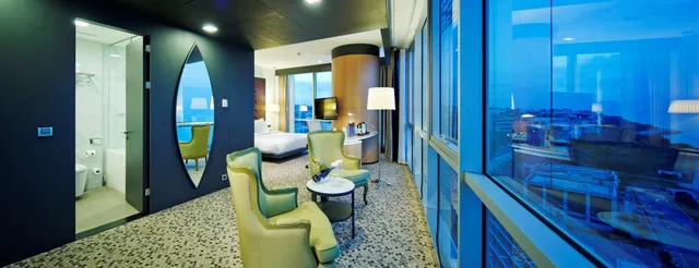 جناح عائلي بسرير كينج، Doubletree By Hilton Hotel Istanbul - Moda 7/7