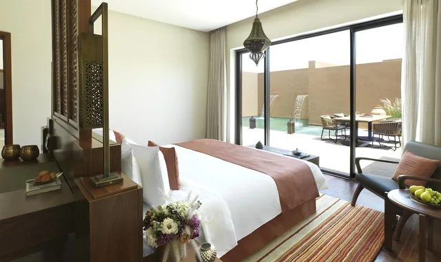 فيلا بسرير كينج وسريرين منفصلين بإطلالة على الحديقة بغرفتي نوم بمسبح خاص، Anantara Al Jabal Al Akhdar Resort 2/3