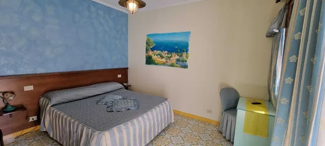 غرفة قياسية ثلاثية بسرير مزدوج وسرير فردي، Locanda Del Fiordo 3/5