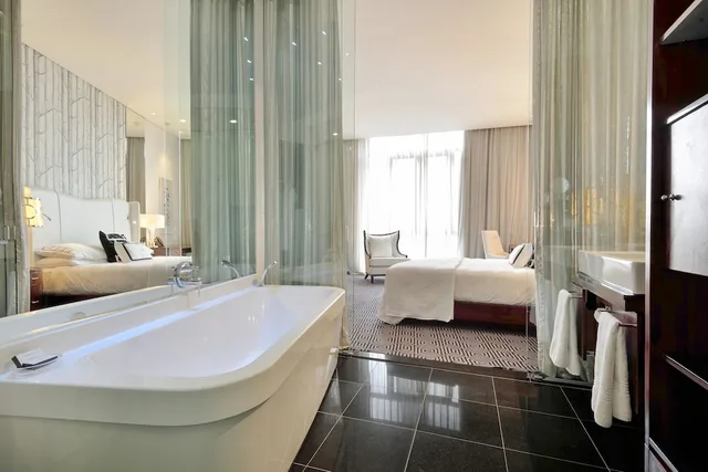 غرفة ديلوكس بسرير كينج، Davinci Hotel And Suites On Nelson Mandela Square 7/10