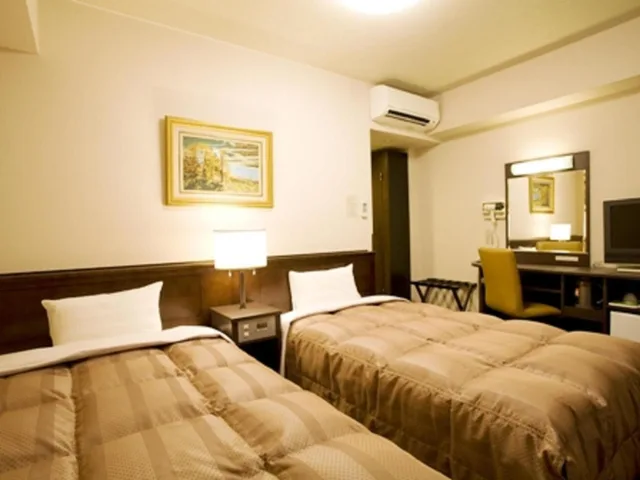 غرفة بسريرين منفصلين في المبنى الرئيسي، Hotel Route-Inn Noshiro 1/2