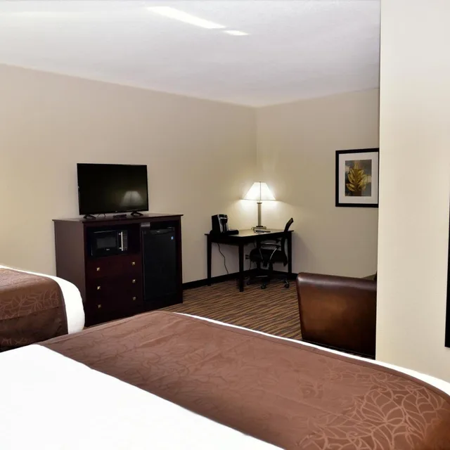 جناح بسرير كوين، Cobblestone Inn & Suites - Manning 6/8
