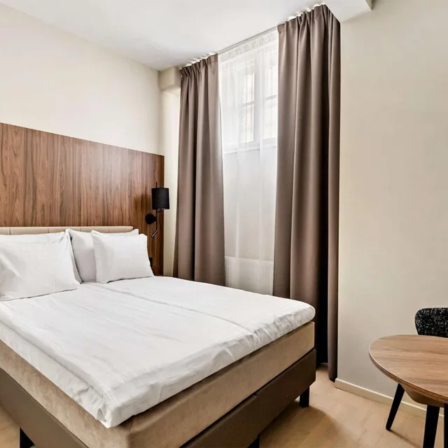 Room, Double Bed, No Window، Best Western Hotel Karlaplan 1/10