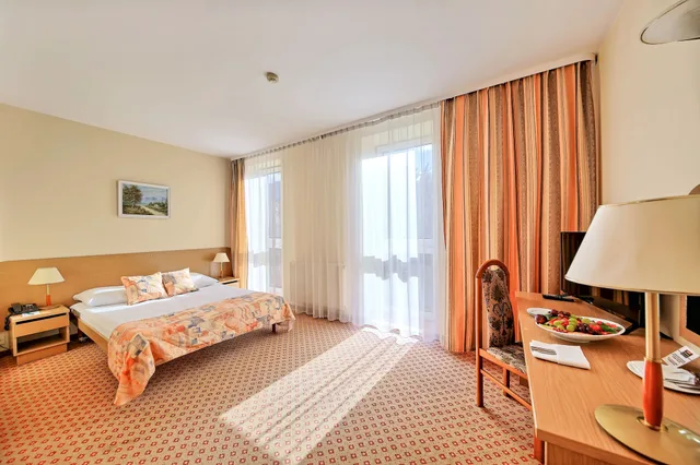 غرفة قياسية بسرير مزدوج، Gromada Hotel Warsaw Center 2/5