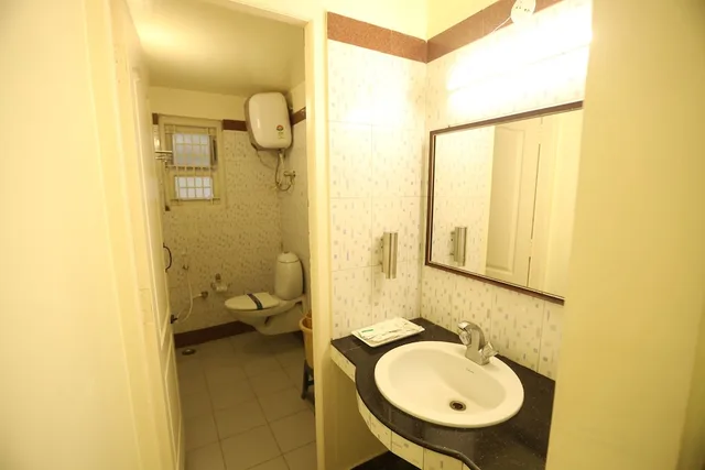 غرفة عائلية بسرير كينج وسريرين منفصلين بغرفة نوم واحدة، Delightz Inn Tiger Hill Resorts 9/10