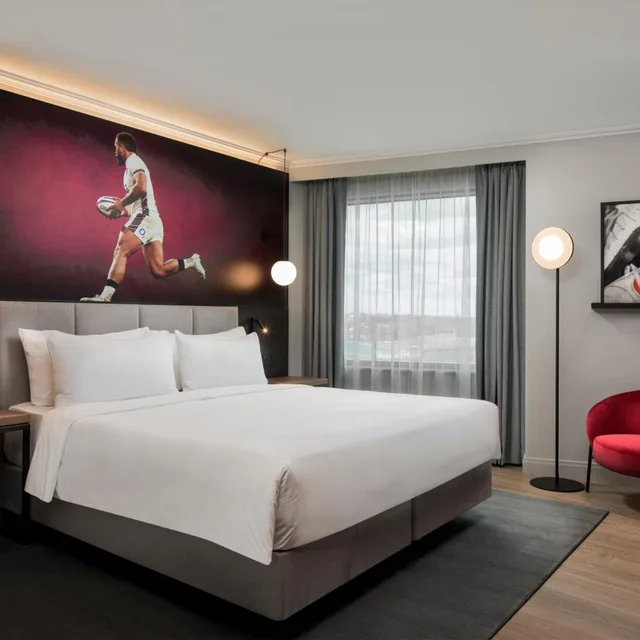 Rose, Suite، Radisson RED London Twickenham 1/8
