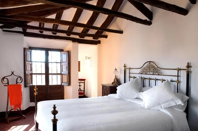 جناح بسرير كوين، Hotel Cortijo del Marques 1/6
