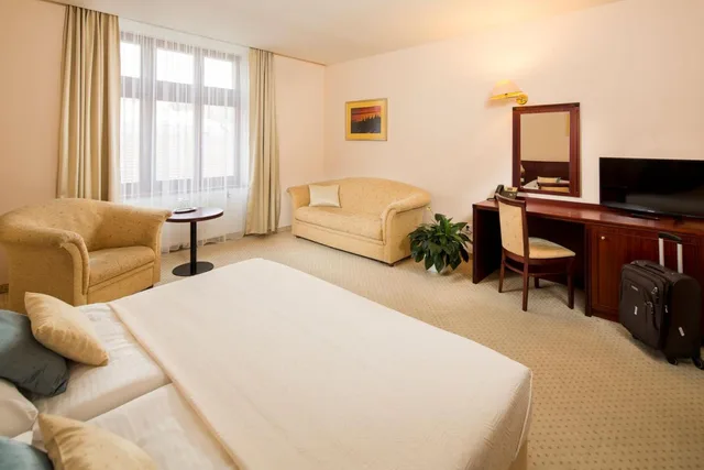 شقة، Kultura Hotel 3/5
