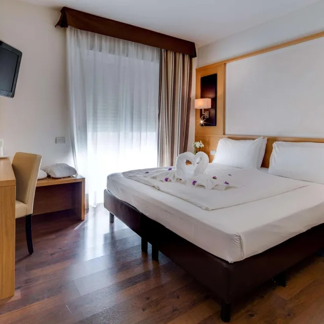 جناح، Best Western Hotel Adige 2/10