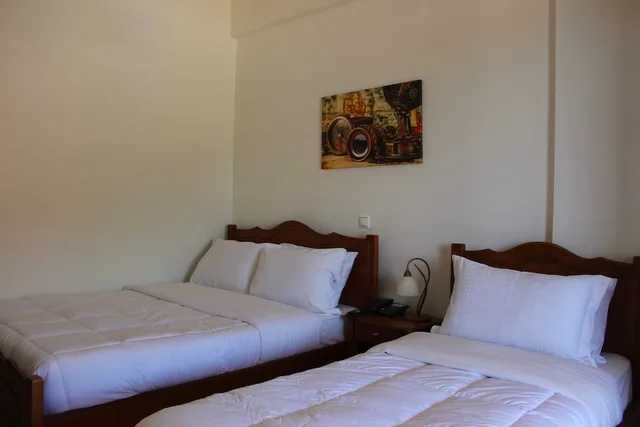 غرفة ثلاثية بسرير مزدوج مع أريكة، Sofotel 10/10