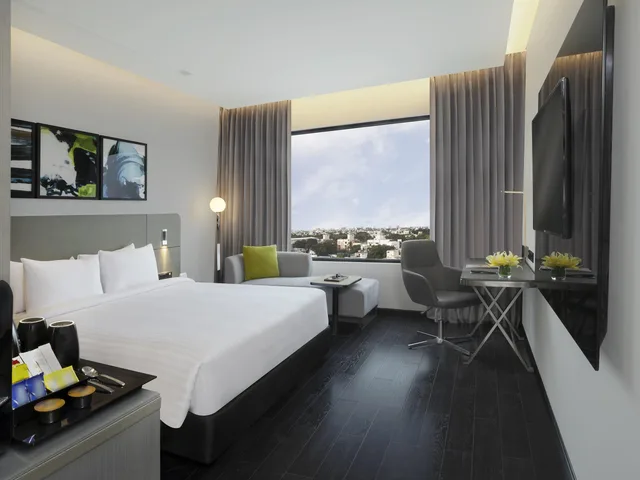 غرفة بريميير بسرير مزدوج، Novotel Chennai Chamiers Road 3/4