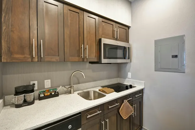 استوديو بسريرين كوين، Homewood Suites By Hilton Conroe 4/4