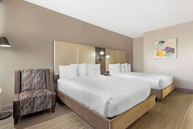 غرفة قياسية بسريرين مزدوجين لذوي الإعاقة، Best Western Marina State Beach 4/9
