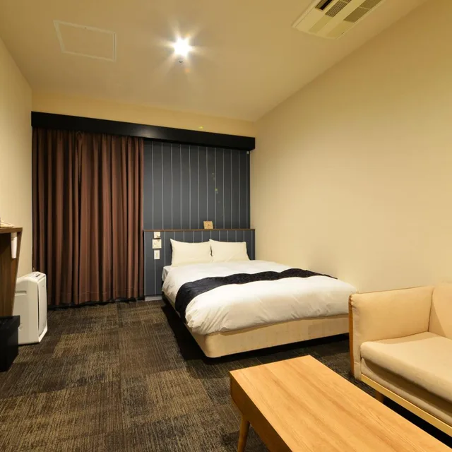 غرفة بسرير مزدوج في المبنى الرئيسي للمدخنين، LC Goryokaku Hotel 2/3