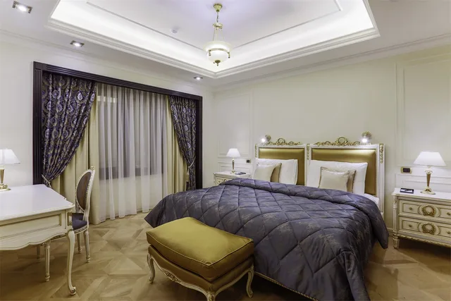 Signature, Suite, Golden Palace Hotel Yerevan 2/2