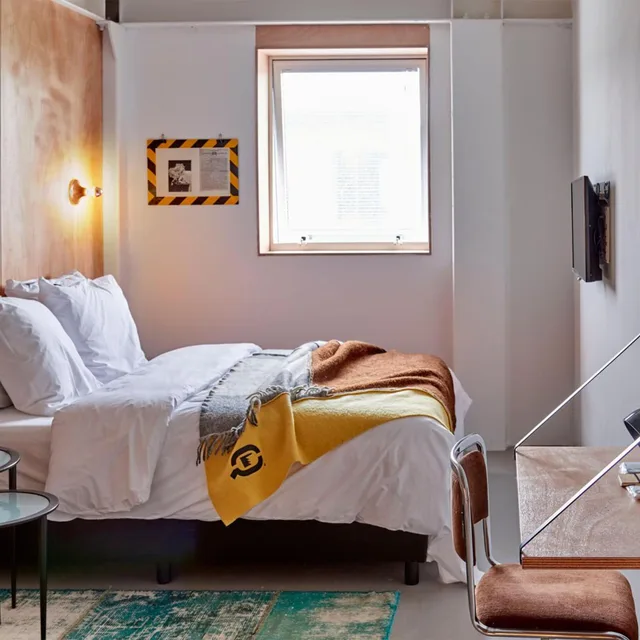 غرفة بسرير مزدوج بحوض استحمام، Q-Factory Hotel 2/3