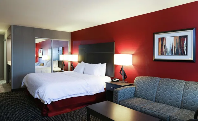 جناح استوديو بسرير كينج مع أريكة، Hampton Inn & Suites Temecula 5/9