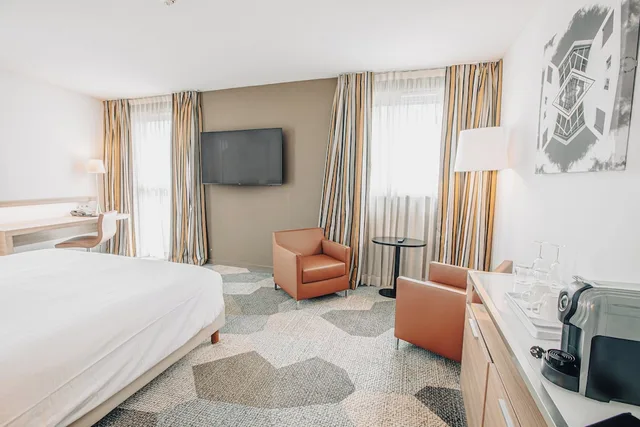 جناح بسرير كينج مع أريكة، HOLIDAY INN MULHOUSE 10/10