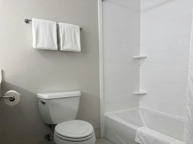 Suite, 2 Queen Beds, Holiday Inn Express Pendleton 4/5