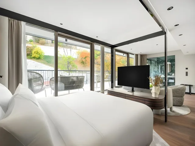 Leon, Studio, Castle View, Top Floor، LANCHID 19 DESIGN HOTEL 1/1