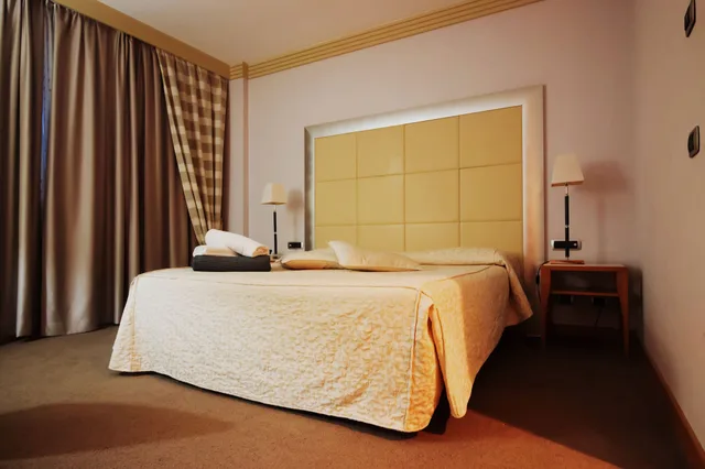 Classic, Twin Beds, Papillo 3/8