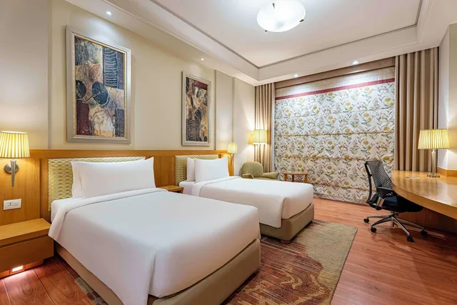 Deluxe, Twin Beds, Radisson Noida 2/2