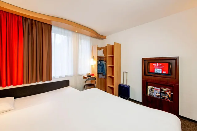 غرفة عائلية، Ibis London Luton Airport 2/6
