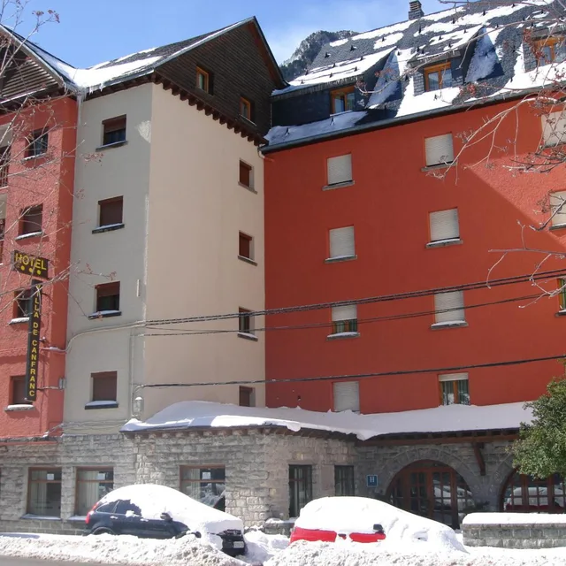 غرفة بسريرين منفصلين، Villa de Canfranc 2/4