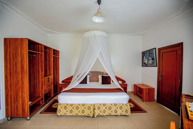 غرفة كومفورت مفردة بسرير كينج، Chez Lando Hotel 5/7