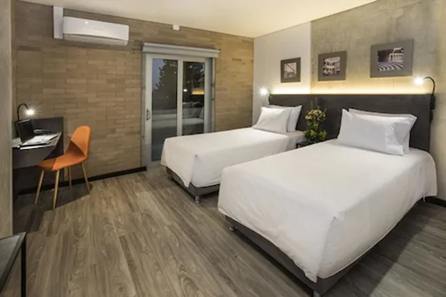 غرفة أساسية بسريرين منفصلين، Hotel Quinta Norte Chipichape Cali 2/2