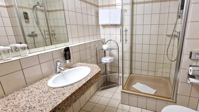 غرفة قياسية بسرير كينج، Hotel Fortuna 5/6