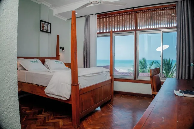 Pool, Superior, Studio, Queen Bed، Serene Beach Resort 2/3