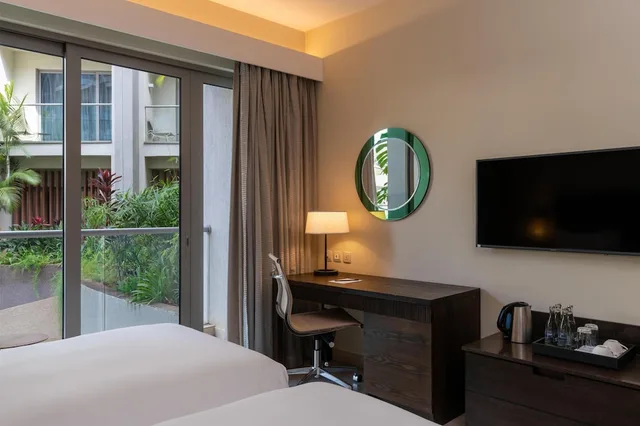 غرفة سوبيريور بإطلالة على المسبح، Radisson Blu Hotel Residence Nairobi Arboretum 8/10