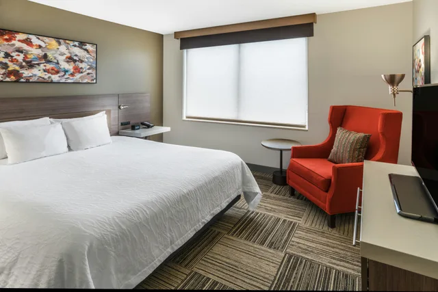 جناح جونيور بسرير كينج، Hilton Garden Inn Syracuse 1/2