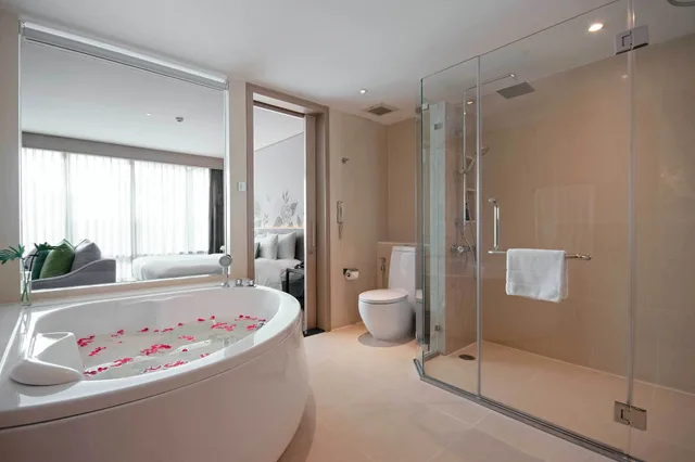 Jasmine, Deluxe, King Bed، Sivatel Bangkok 7/7