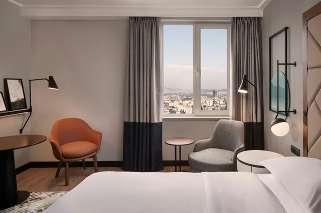 غرفة، Sheraton Istanbul Levent 2/3