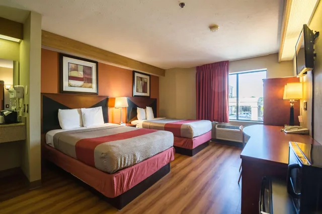 غرفة رباعية، Motel6 Indianapolis, IN - Airport 7/10