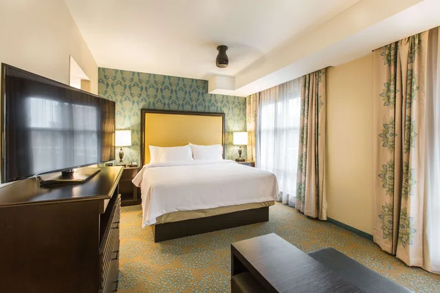 Studio, King Bed, Sofa, Accessible, HOMEWOOD SUITES BY HILTON CHARLESTON HISTORIC DISTRICT 2/3