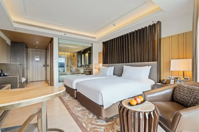 غرفة بسريرين منفصلين بشرفة، Jw Marriott Mussoorie Walnut Grove Resort Spa 2/5