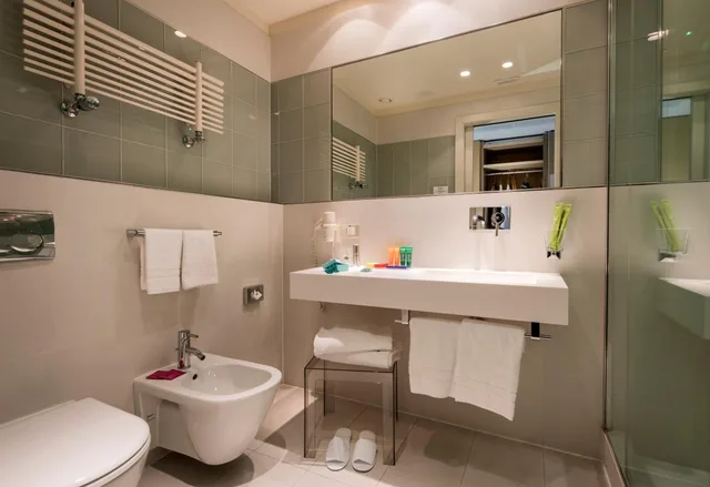 غرفة ثلاثية قياسية، Devero Hotel Spa, BW Signature Collection 5/10